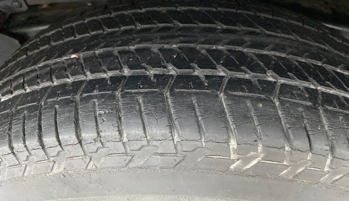 2016 Mahindra Scorpio S10, Diesel, Manual, 87,784 km, Left Rear Tyre Tread