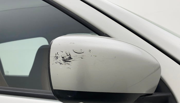 2016 Maruti Alto K10 VXI, Petrol, Manual, 64,675 km, Right rear-view mirror - Minor scratches
