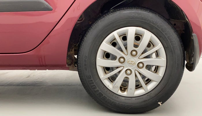 2014 Hyundai i10 SPORTZ 1.1 IRDE2, Petrol, Manual, 50,086 km, Left Rear Wheel