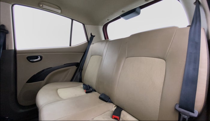 2014 Hyundai i10 SPORTZ 1.1 IRDE2, Petrol, Manual, 50,086 km, Right Side Rear Door Cabin