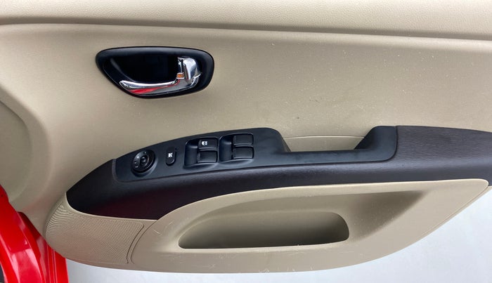 2011 Hyundai i10 SPORTZ 1.2 AT KAPPA2, Petrol, Automatic, 61,784 km, Driver Side Door Panels Control