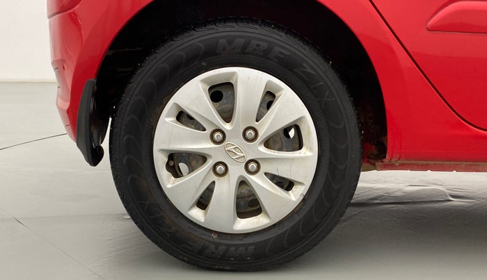 2011 Hyundai i10 SPORTZ 1.2 AT KAPPA2, Petrol, Automatic, 61,784 km, Right Rear Wheel
