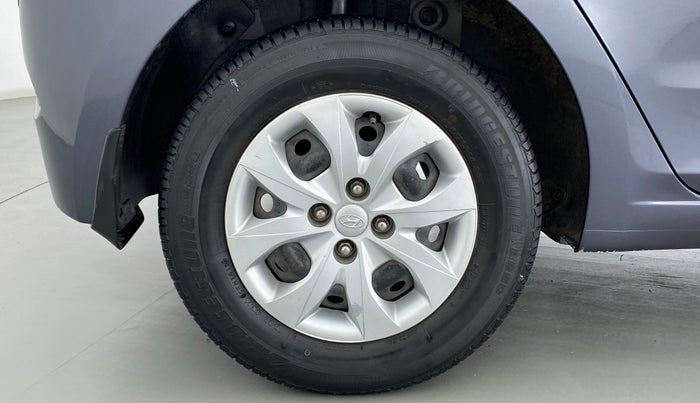 2015 Hyundai Elite i20 MAGNA 1.2, Petrol, Manual, 59,112 km, Right Rear Wheel