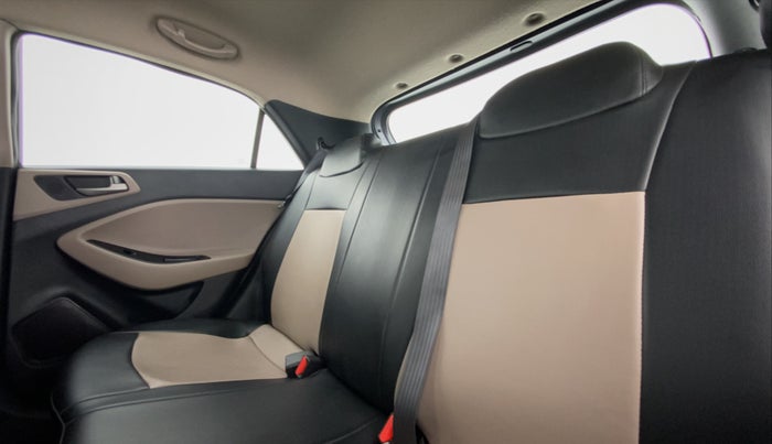 2015 Hyundai Elite i20 MAGNA 1.2, Petrol, Manual, 59,112 km, Right Side Rear Door Cabin