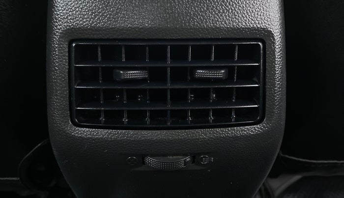 2015 Hyundai Elite i20 MAGNA 1.2, Petrol, Manual, 59,112 km, Rear AC Vents