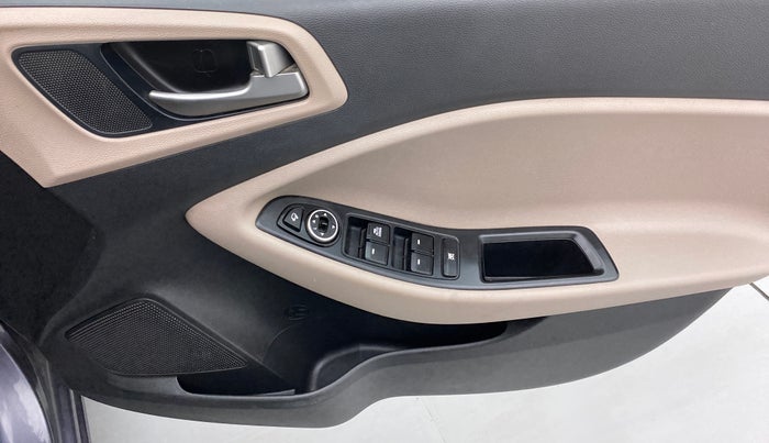 2015 Hyundai Elite i20 SPORTZ 1.2, Petrol, Manual, 78,855 km, Driver Side Door Panels Control