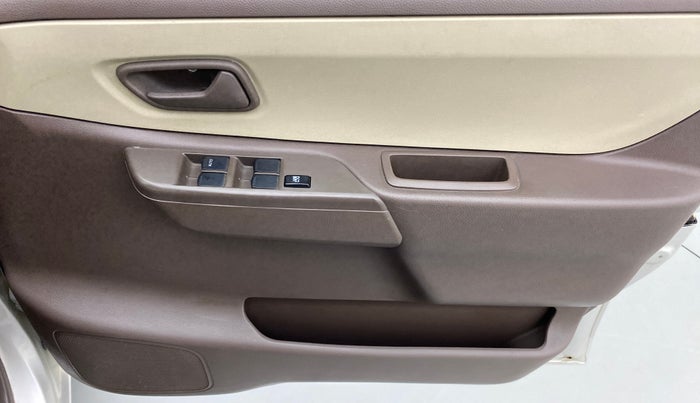 2012 Maruti Zen Estilo VXI, Petrol, Manual, 63,002 km, Driver Side Door Panels Control