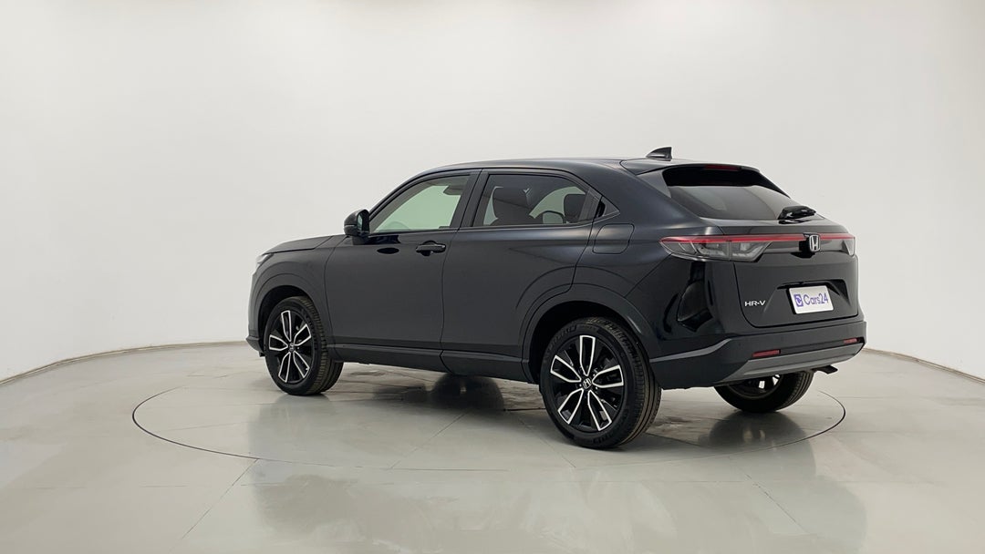 Left Back Diagonal (45- Degree) View