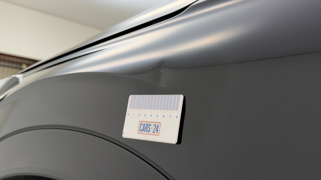 Quarter Panel Front LHS Guard Dent