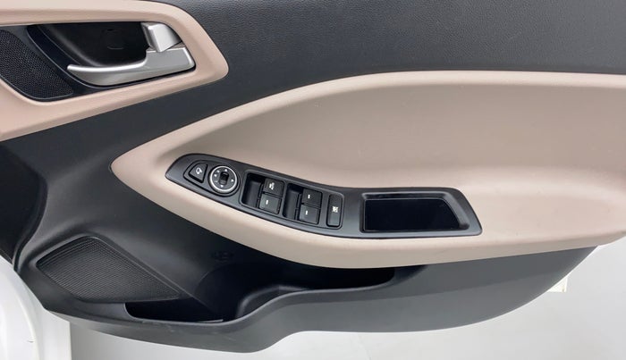 2019 Hyundai Elite i20 ASTA 1.2 (O), Petrol, Manual, 40,859 km, Driver Side Door Panels Control