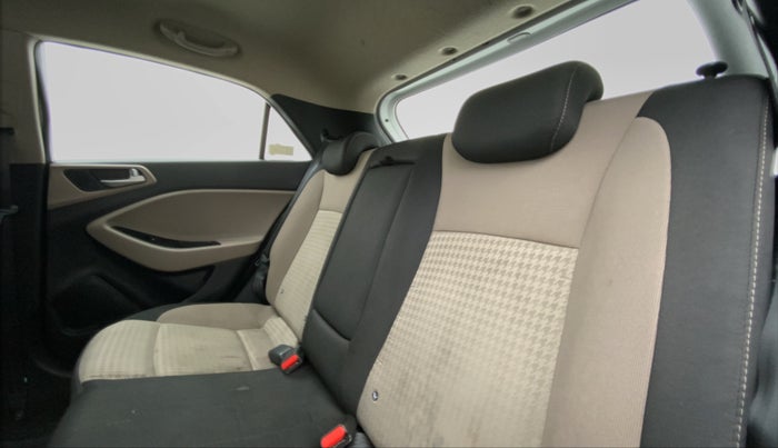 2019 Hyundai Elite i20 ASTA 1.2 (O), Petrol, Manual, 40,859 km, Right Side Rear Door Cabin