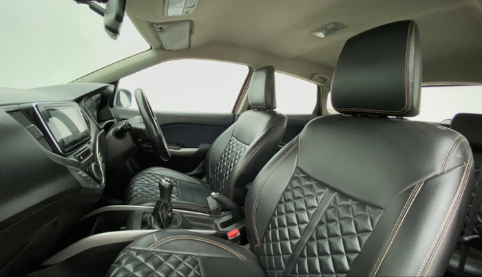 2020 Maruti Baleno ZETA 1.2 K12, Petrol, Manual, 66,170 km, Right Side Front Door Cabin
