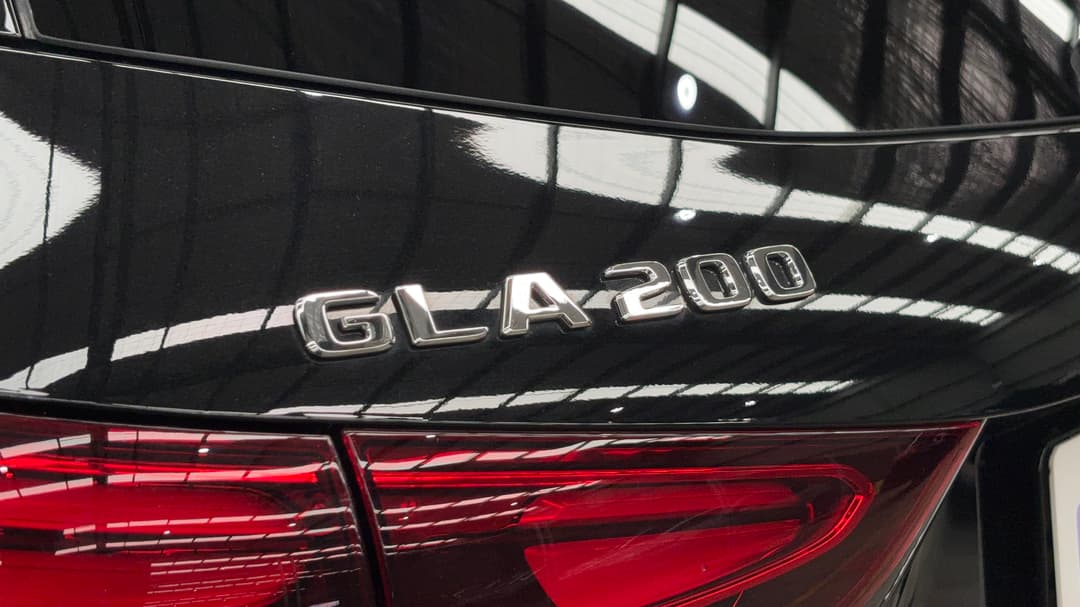 2025 Mercedes-benz GLA 200, Automatic, 6799 km, Badge (Boot Left Side)