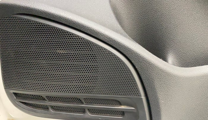 2020 Volkswagen Polo HIGHLINE PLUS 1.0, Petrol, Manual, 26,642 km, Speaker