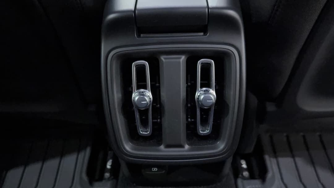 2023 Polestar 2 Long Range Dual Motor 78kwh, Automatic, 15111 km, Rear A/C Vent