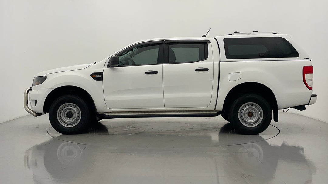 2020 Ford Ranger Xl 3.2 (4x4), Automatic, 86455 km, Left Side View