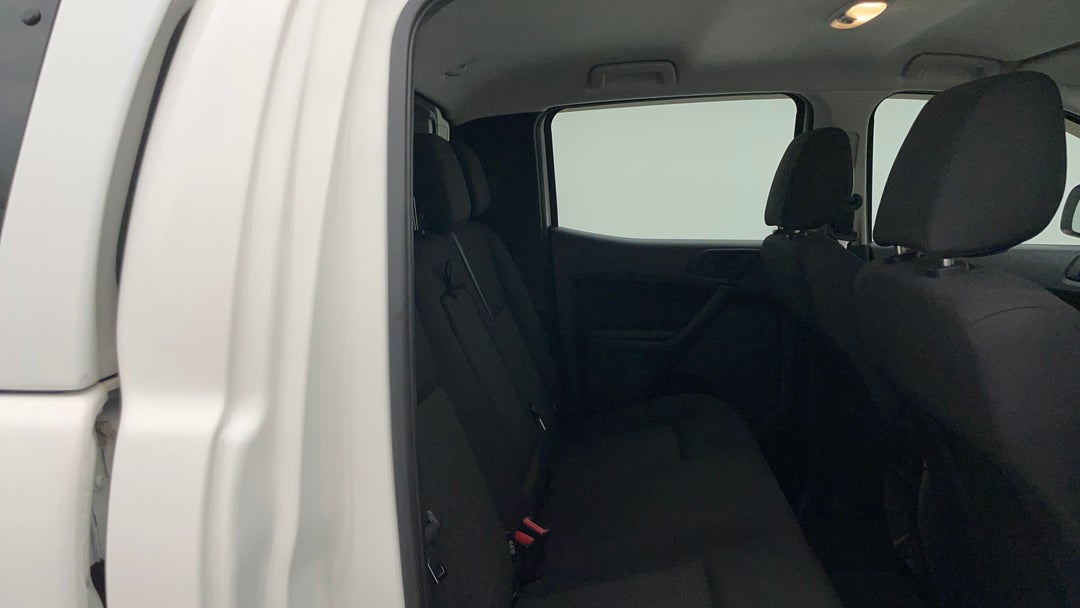 2020 Ford Ranger Xl 3.2 (4x4), Automatic, 86455 km, Right Side Rear Door Cabin View