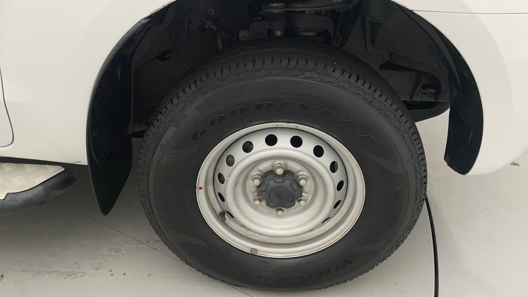 2020 Ford Ranger Xl 3.2 (4x4), Automatic, 86455 km, Right Front Wheel