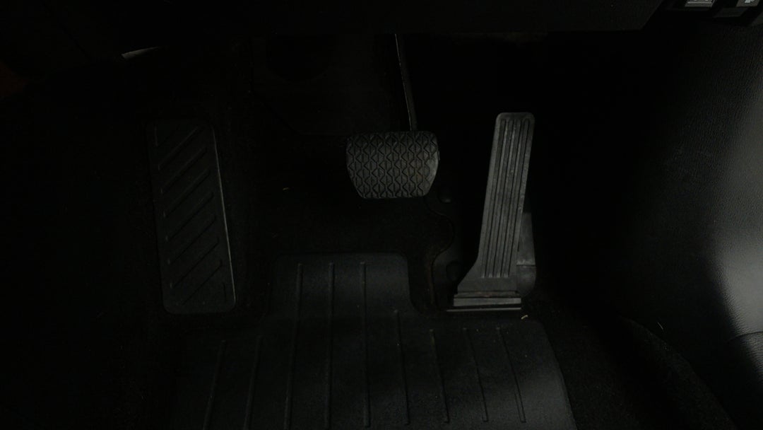 Pedals and Footmat