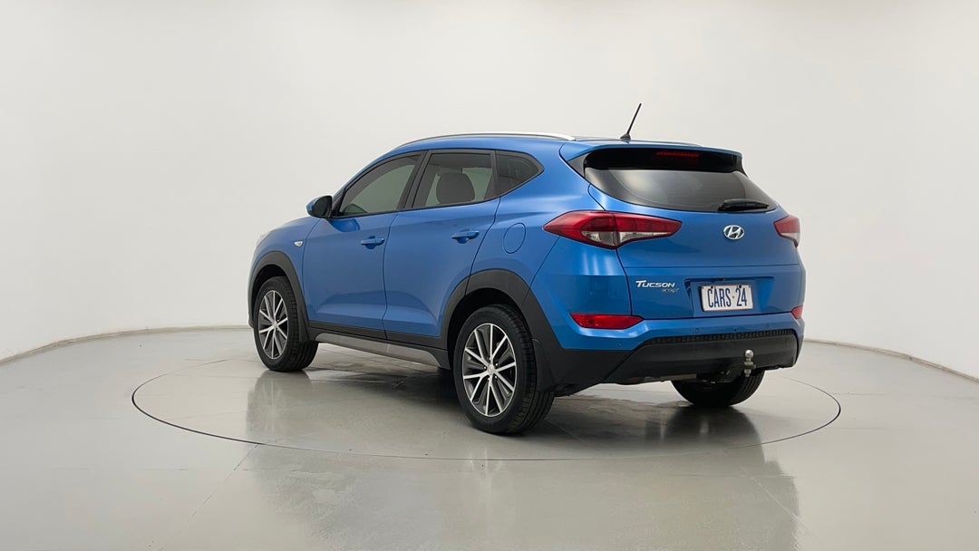 Left Back Diagonal (45- Degree) View