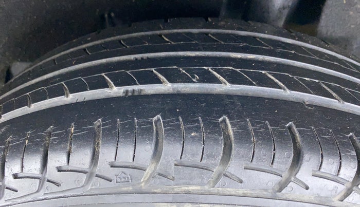 2018 Maruti Baleno DELTA 1.2 K12, Petrol, Manual, 23,782 km, Left Rear Tyre Tread