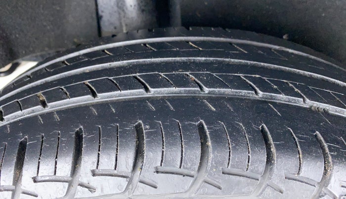 2018 Maruti Baleno DELTA 1.2 K12, Petrol, Manual, 23,782 km, Right Rear Tyre Tread