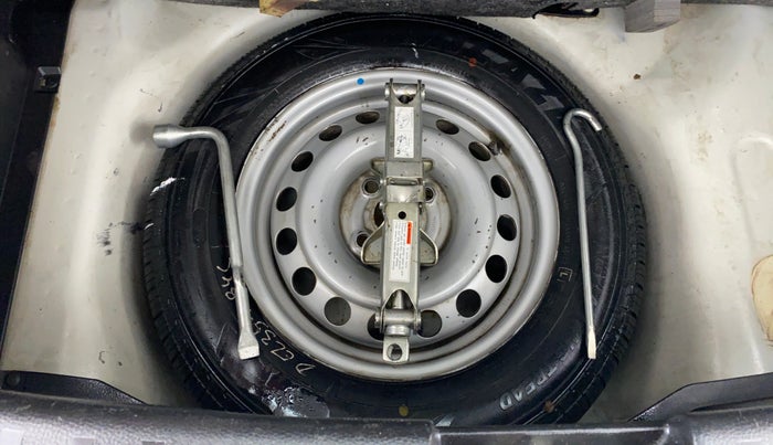 2017 Maruti Swift LDI, Diesel, Manual, 59,289 km, Spare Tyre