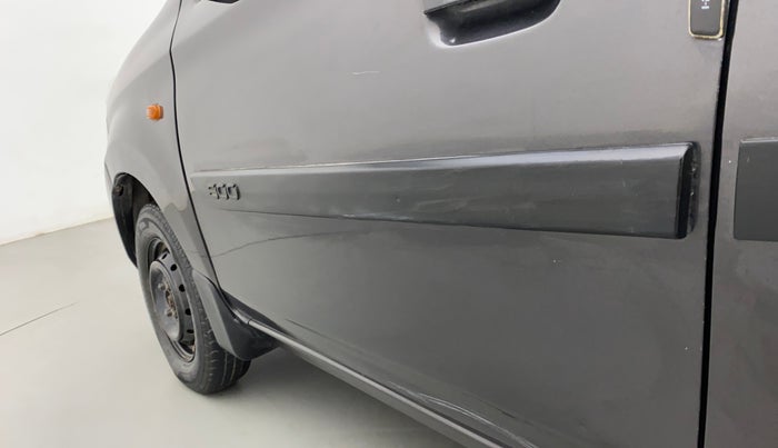 2016 Maruti Alto 800 VXI, Petrol, Manual, 47,956 km, Front passenger door - Minor scratches