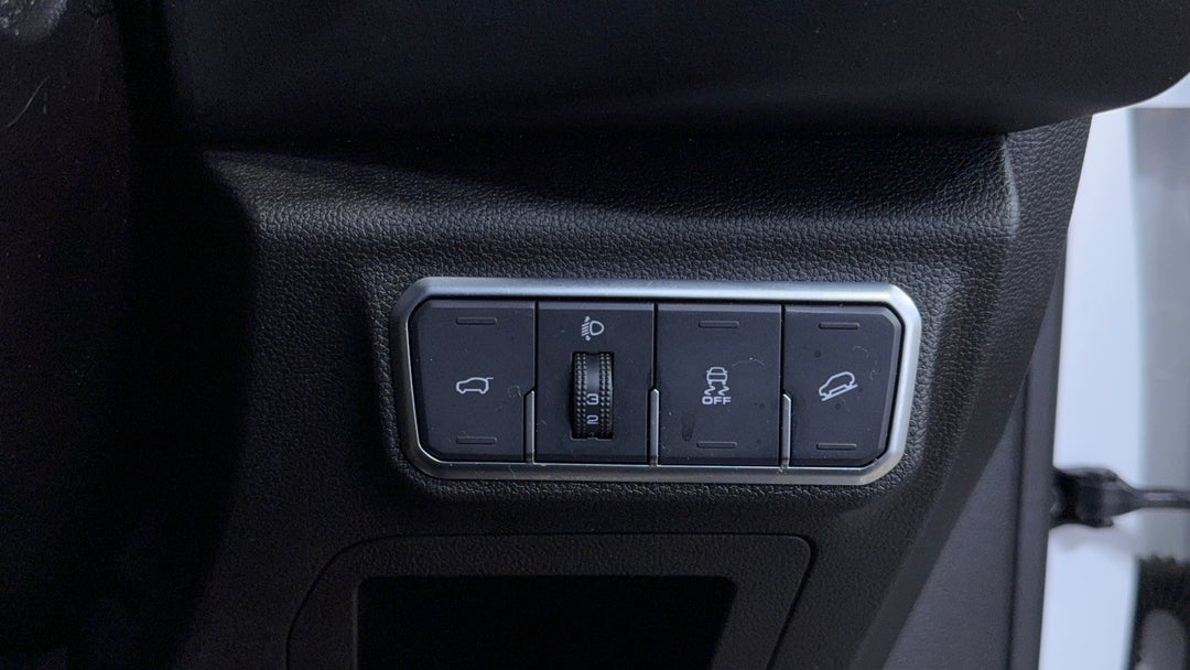 2021 GWM Haval H6 Ultra AWD, Automatic, 70956 km, Utility Switches/Buttons