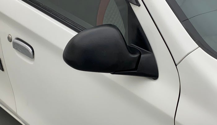 2017 Maruti Alto 800 LXI, Petrol, Manual, 59,899 km, Right rear-view mirror - ORVM knob broken and not working