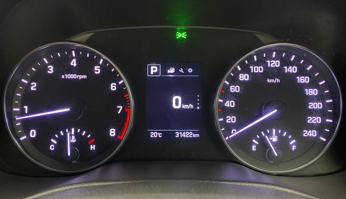 2016 Hyundai New Elantra 2.0 SX (O) AT, Petrol, Automatic, 31,476 km, Odometer Image