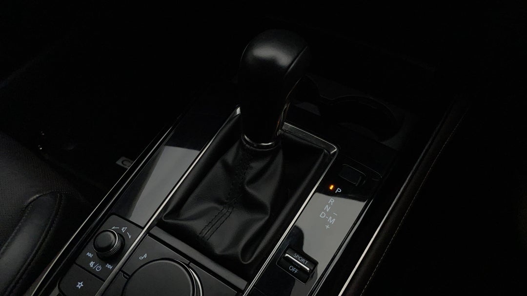 2022 Mazda CX-30 G20 Touring (FWD), Automatic, 34095 km, Gear Lever 