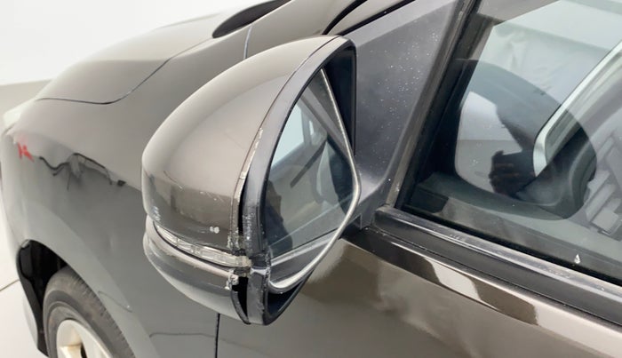 2015 Honda City V MT PETROL, Petrol, Manual, 71,472 km, Left rear-view mirror - Folding motor not working