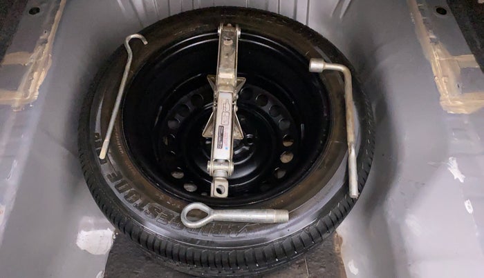 2015 Honda City V MT PETROL, Petrol, Manual, 71,472 km, Spare Tyre