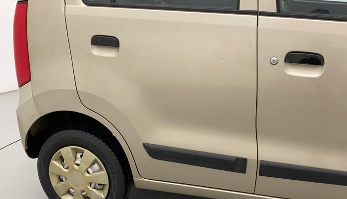 2013 Maruti Wagon R 1.0 LXI, Petrol, Manual, 36,887 km, Right rear door - Minor scratches