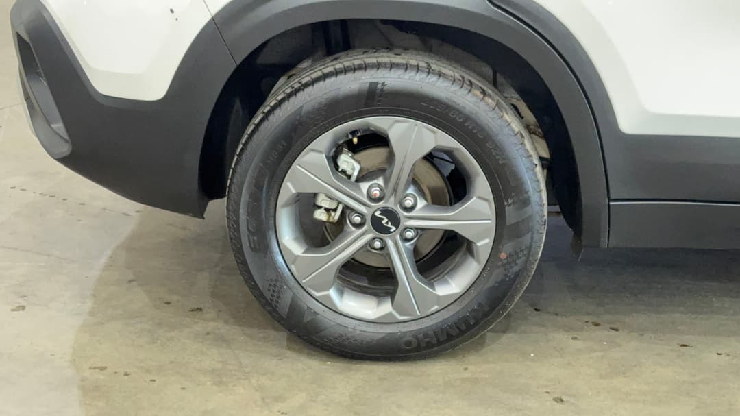 2025 Kia Seltos S (FWD), Automatic, 26135 km, Right Rear Wheel