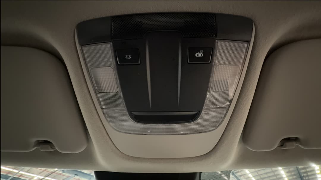2025 Kia Seltos S (FWD), Automatic, 26135 km, On-Roof Controls/Sunglass holder