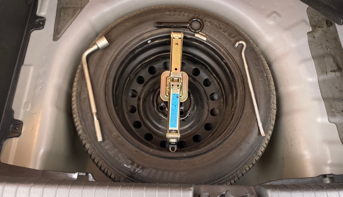 2019 Hyundai Elite i20 1.2  ASTA (O) CVT, Petrol, Automatic, 31,814 km, Spare Tyre