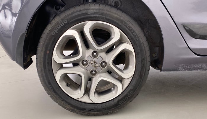 2019 Hyundai Elite i20 1.2  ASTA (O) CVT, Petrol, Automatic, 31,814 km, Right Rear Wheel