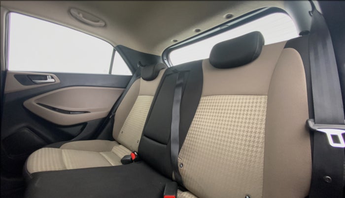 2019 Hyundai Elite i20 1.2  ASTA (O) CVT, Petrol, Automatic, 31,814 km, Right Side Rear Door Cabin