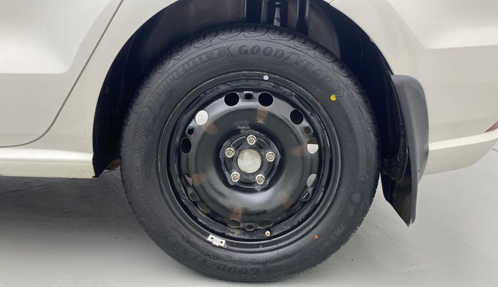 2017 Volkswagen Ameo COMFORTLINE 1.2L, CNG, Manual, 65,743 km, Left Rear Wheel