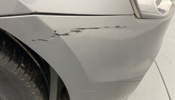 2015 Maruti Ciaz ZDI SHVS, Diesel, Manual, 83,846 km, Front bumper - Minor scratches