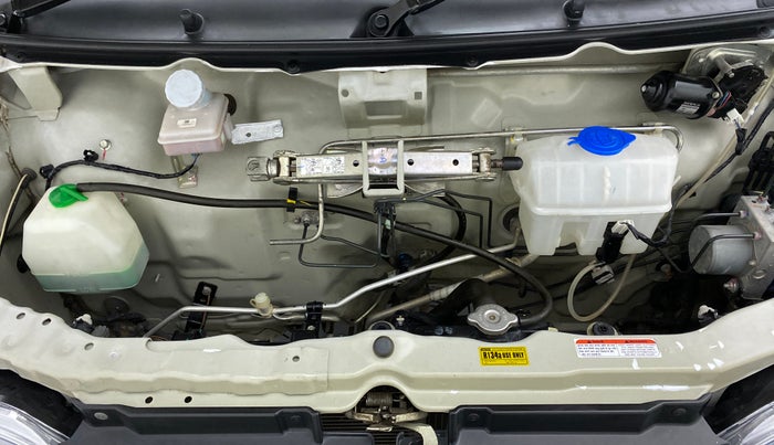 2019 Maruti Eeco 5 STR WITH AC PLUSHTR, Petrol, Manual, 22,368 km, Engine Bonet View