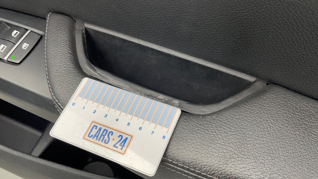 Door Interior Front RHS Wear