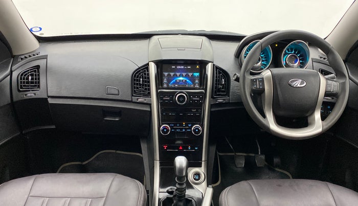 2019 Mahindra XUV500 W7 FWD, Diesel, Manual, 31,563 km, Dashboard