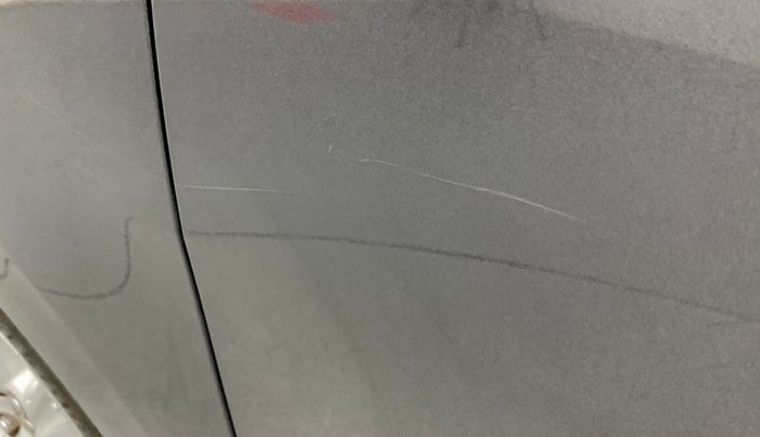 2018 Toyota Innova Crysta 2.4 ZX 7 STR, Diesel, Manual, 93,765 km, Front passenger door - Minor scratches