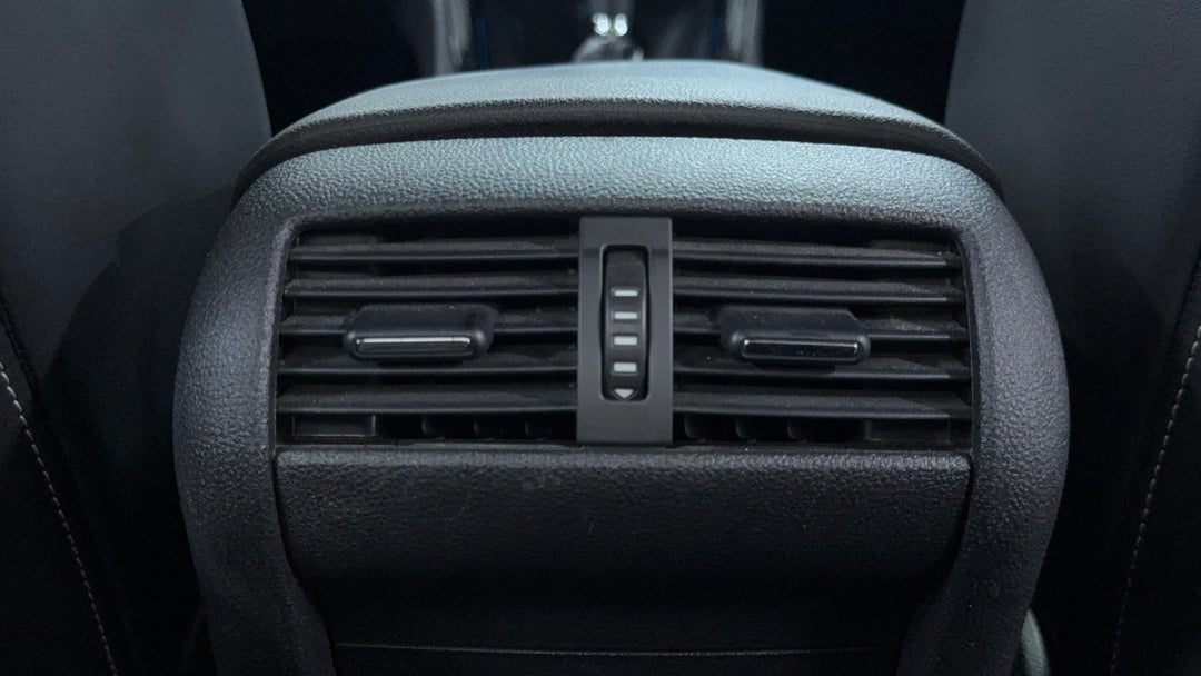 Rear A/C Vent