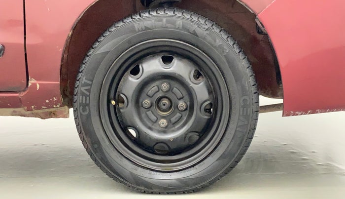 2013 Maruti Alto K10 VXI, CNG, Manual, 64,060 km, Right Front Wheel