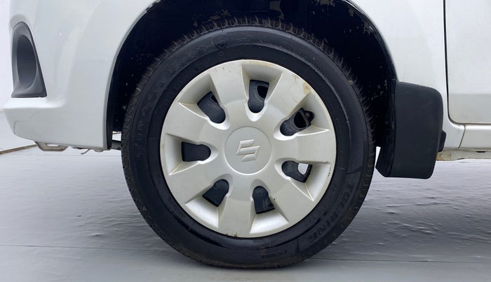 2014 Maruti Alto K10 VXI P, Petrol, Manual, 34,371 km, Left Front Wheel