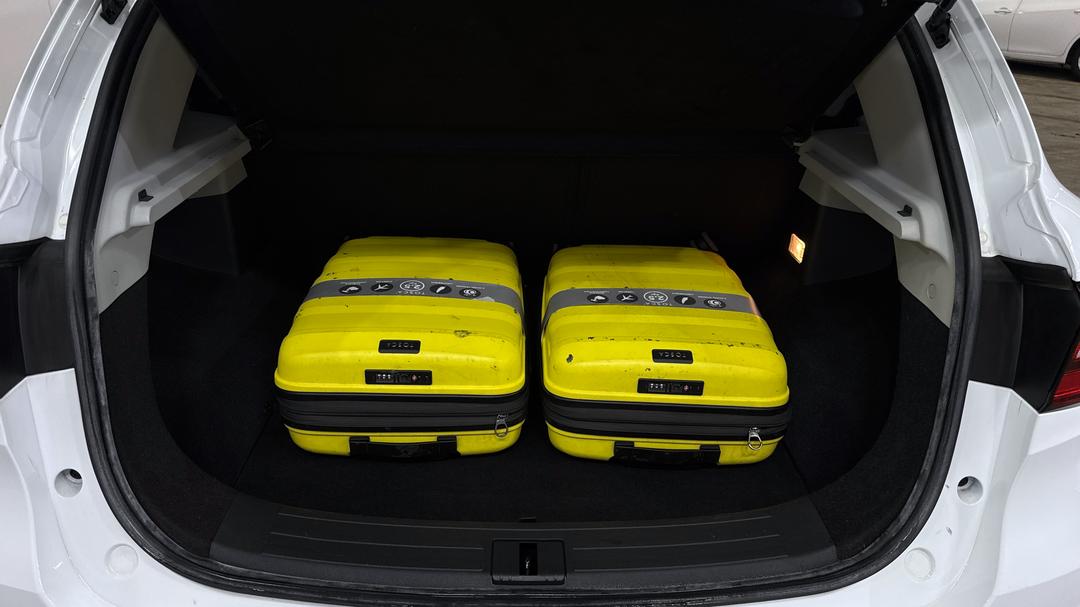2019 MG ZS Excite, Automatic, 92733 km, Boot Inside View with Luggage